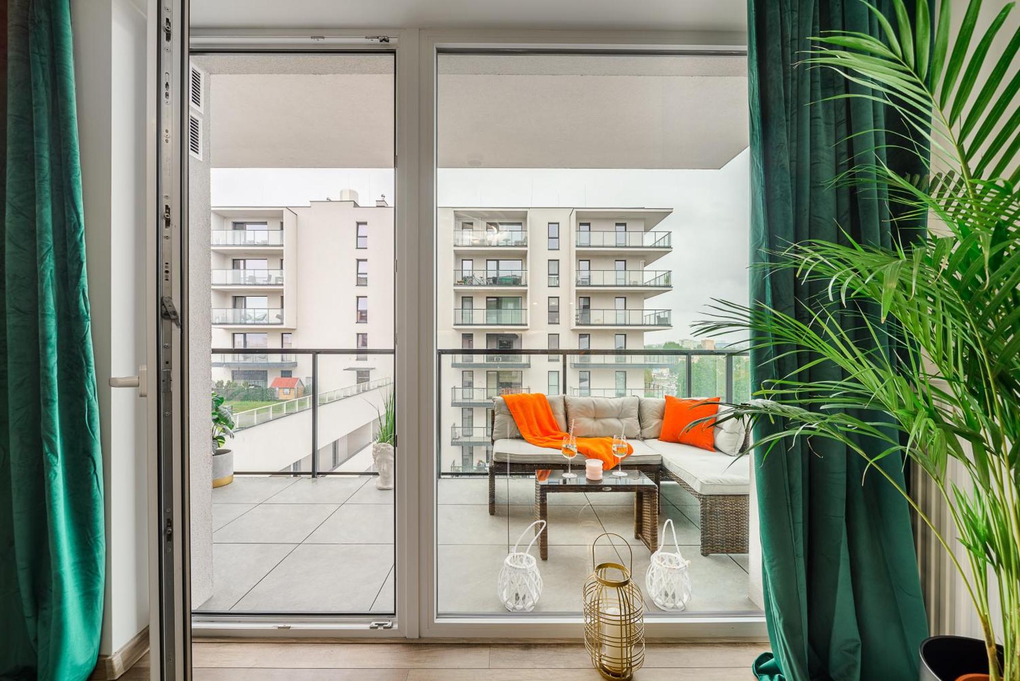 Lumina Stylish 3-Room Apart With Balcony Lodz  Luaran gambar