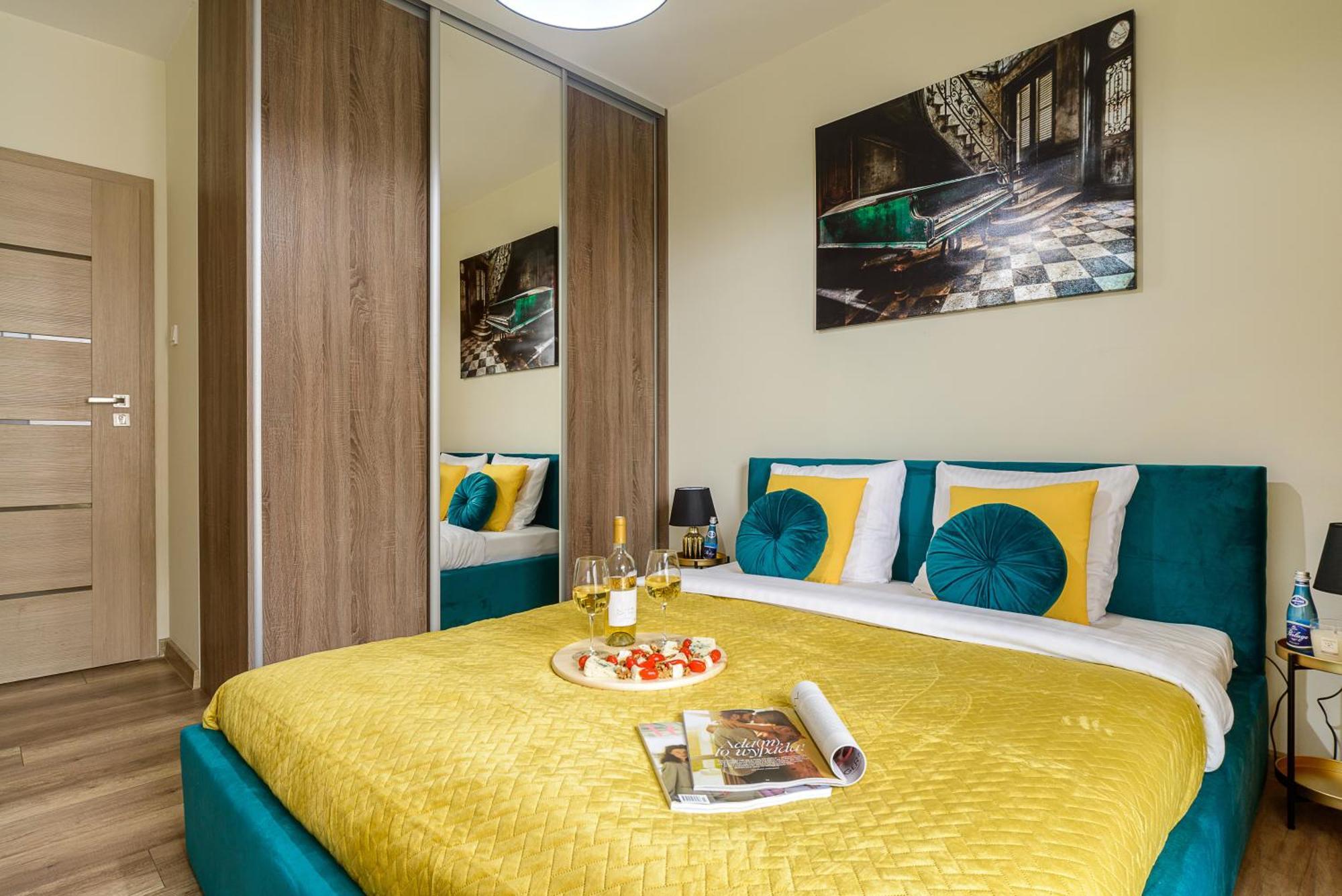 Lumina Stylish 3-Room Apart With Balcony Lodz  Luaran gambar